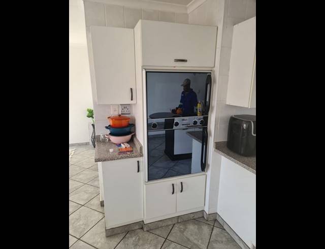 2 BEDROOM TOWNHOUSE FOR SALE IN RISANA